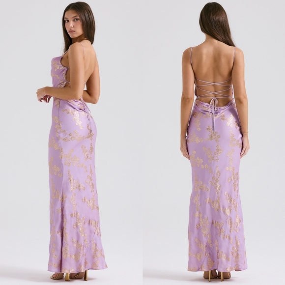 HOUSE OF CB 'Capriana'  Orchid Jacquard Satin Gown - Picture 2 of 6
